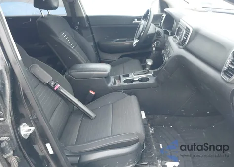 2018 Kia Sportage Lx z USA, uszkodzony, nr VIN KNDPMCAC1J7392718